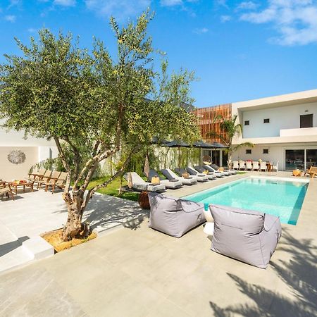 Hypnosis Beachside Villa With Private Heated Pool Georgioupoli Bagian luar foto