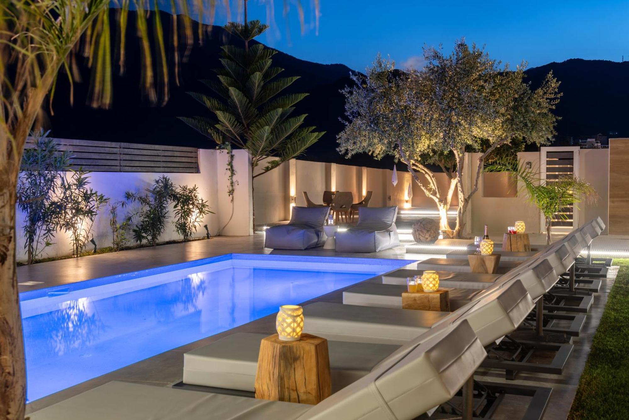 Hypnosis Beachside Villa With Private Heated Pool Georgioupoli Bagian luar foto