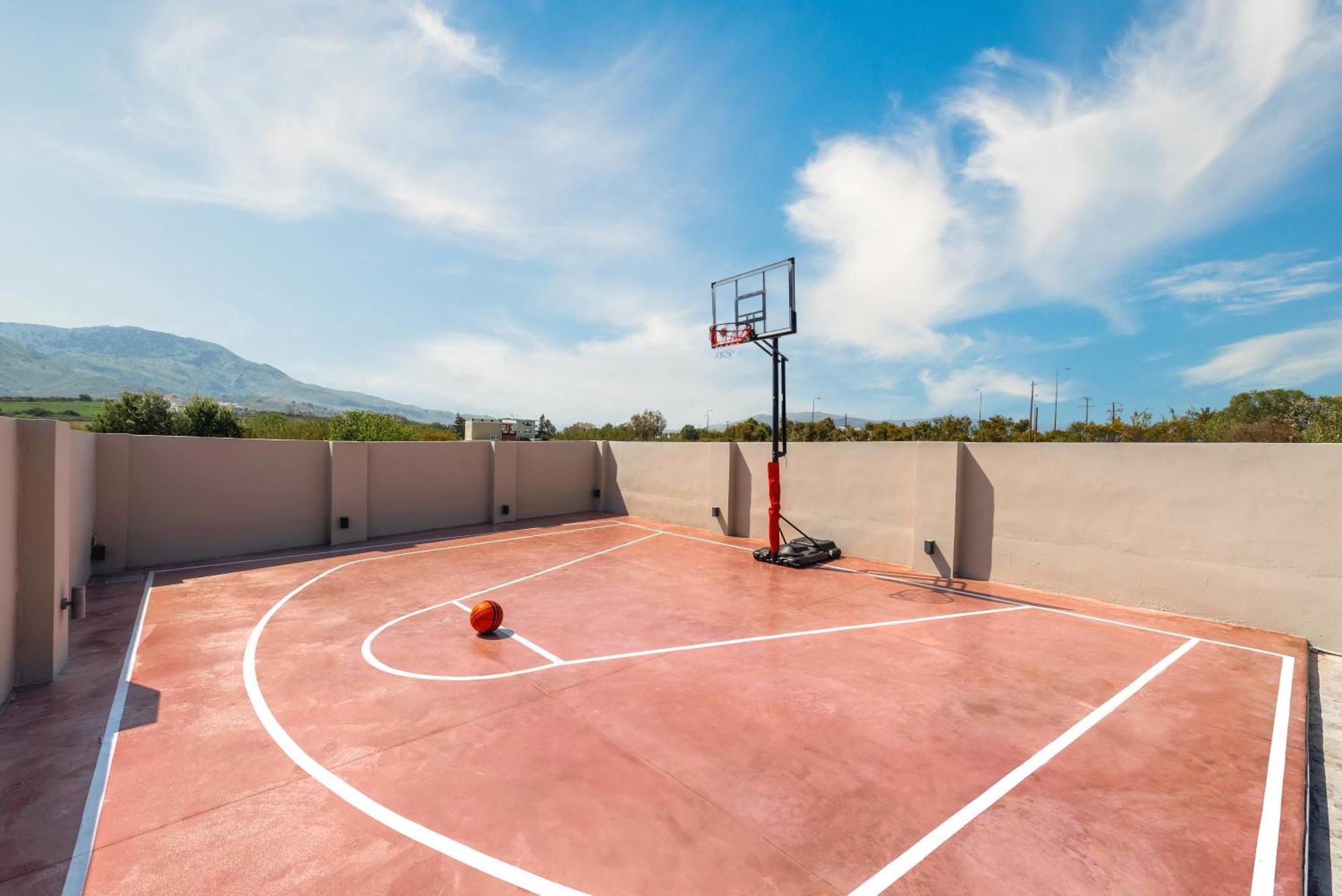 Hypnosis Beachside Villa With Private Heated Pool Georgioupoli Bagian luar foto